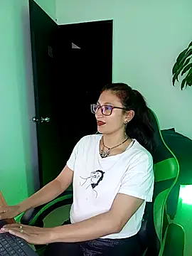 VictoriaSpenser online show from November 14, 8:18 pm