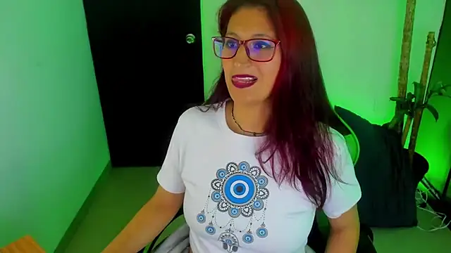 VictoriaSpenser online show from November 16, 5:18 pm