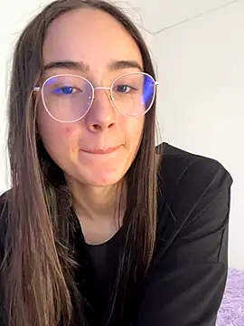 Snapshot of Innerpeace_ chatting on October 3, 9:01 pm Innerpeace online show from October 3, 9:01 pm