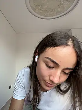 Snapshot of Innerpeace_ chatting on January 14, 10:47 pm Innerpeace online show from January 14, 10:47 pm