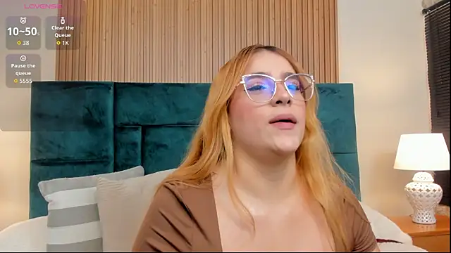 Amber kiss  online show from July 23, 6:39 pm