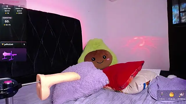 Snapshot of viviana_simmons28 chatting on October 31, 7:15 pm viviana simmons28 online show from October 31, 7:15 pm