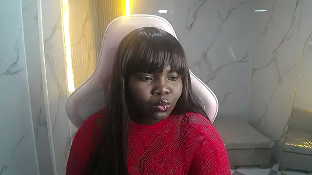 Soffia b online show from November 12, 3:18 am