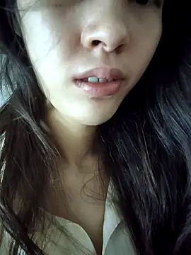 Snapshot of Hana-xinh chatting on October 1, 6:19 am Hana-xinh online show from October 1, 6:19 am