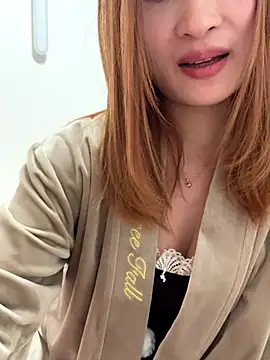 Snapshot of skys777 chatting on December 4, 2:37 pm skys777 online show from December 4, 2:37 pm