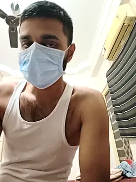 Charm Queen online show from February 12, 4:57 pm