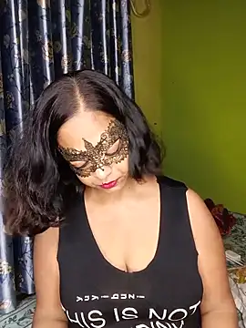 Big Ass Nikita online show from June 12, 6:18 pm