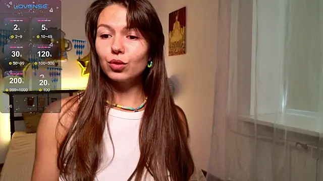 Snapshot of EllaCanny chatting on October 4, 6:00 am EllaCanny online show from October 4, 6:00 am