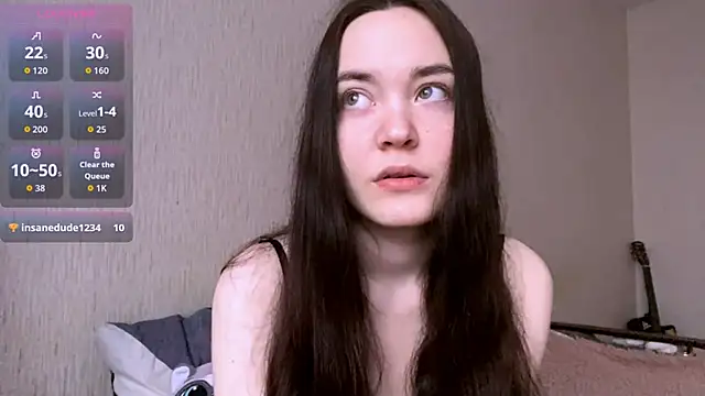 VividSienna online show from March 22, 3:43 am