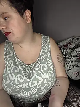 Katy2323 online show from December 17, 9:10 pm