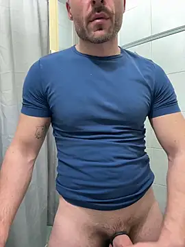 giovan2020 online show from March 3, 12:17 am