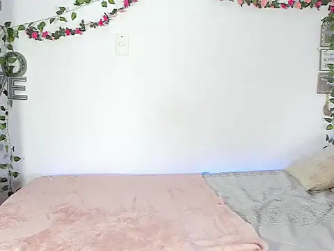 Snapshot of michell_anyeli chatting on November 27, 11:51 pm michell anyeli online show from November 27, 11:51 pm