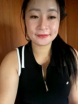 violet-00 online show from October 19, 1:06 am