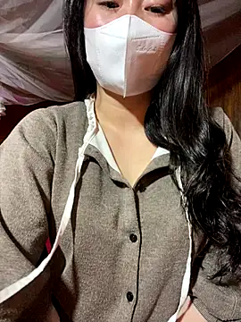 violet-00 online show from January 8, 10:17 am