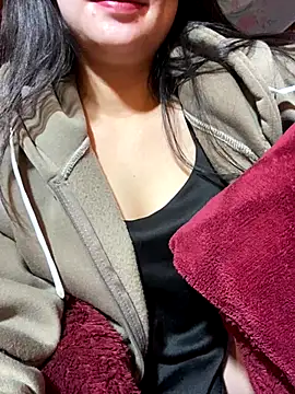 violet-00 online show from January 9, 1:30 am