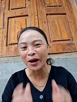 xuxulovezz online show from September 27, 1:43 am