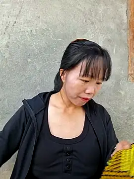 helenzz online show from October 10, 12:53 am