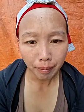 helenzz online show from October 12, 8:24 am