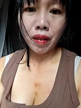 helenzz online show from October 28, 12:47 am