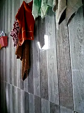 helenzz online show from November 15, 2:20 am