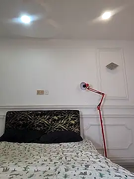 Zola Nooryi online show from February 10, 9:08 pm