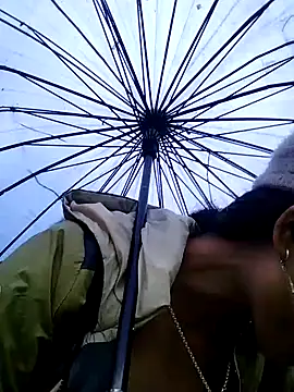 abigail-00 online show from November 18, 1:55 am