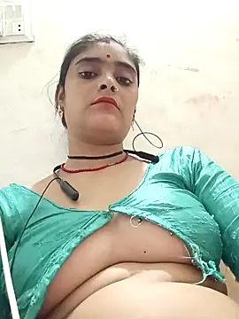 Snapshot of Krishna_Yadav5 chatting on September 22, 5:15 pm Krishna Yadav5 online show from September 22, 5:15 pm