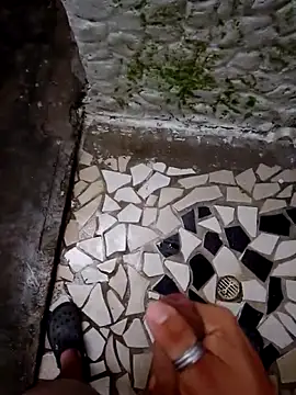 Snapshot of SALCEDO_041198 chatting on October 20, 12:16 pm SALCEDO 041198 online show from October 20, 12:16 pm