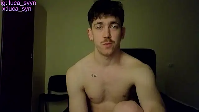 Snapshot of luca_syn chatting on April 25, 4:48 pm luca syn online show from April 25, 4:48 pm