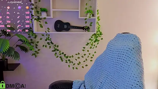 Elsie Cutties online show from December 20, 1:45 am