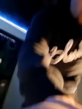 Painstickwes online show from March 13, 12:39 am