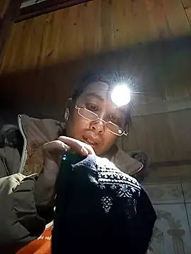 vtmbae online show from March 8, 2:48 am