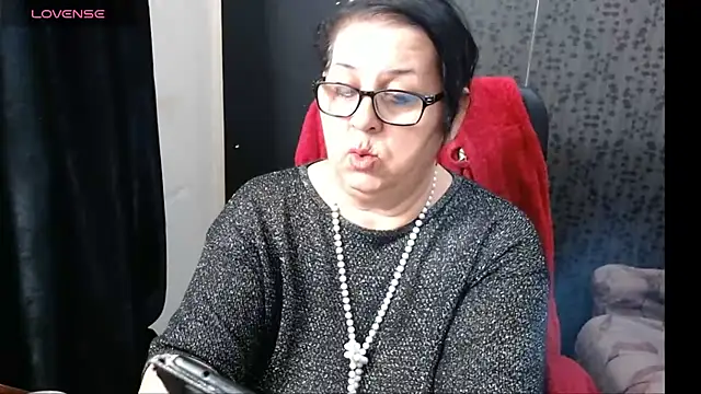 MissSanjanne online show from December 7, 4:14 pm