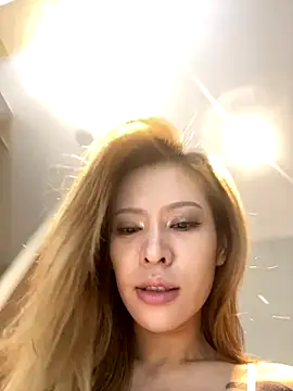 miumiu-66 online show from October 28, 3:47 pm