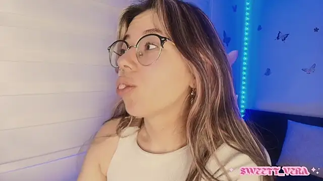 sweettvera online show from October 16, 10:38 am