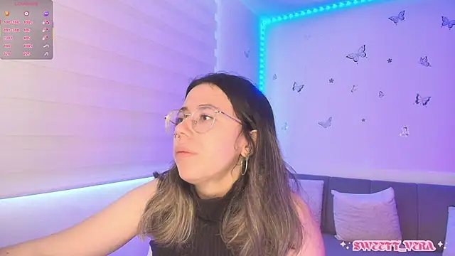 Snapshot of sweettvera chatting on May 19, 12:55 pm sweettvera online show from May 19, 12:55 pm