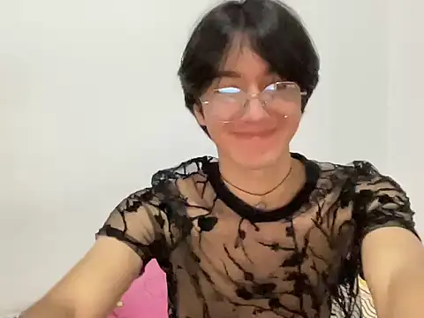 Snapshot of Matti_Mendez_ chatting on October 9, 5:11 pm Matti Mendez online show from October 9, 5:11 pm