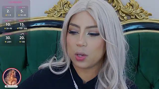 CourtneyRoses online show from October 4, 3:32 pm