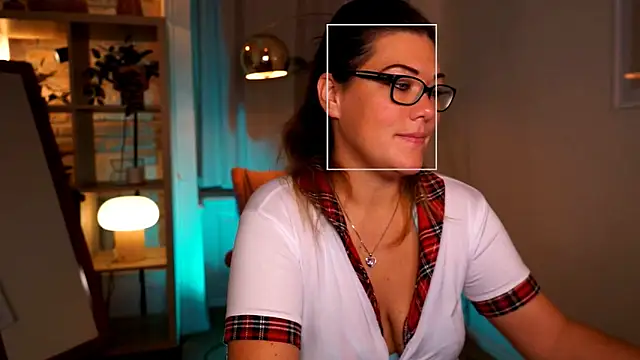 Snapshot of mrs_fllowerr chatting on October 7, 4:48 pm mrs fllowerr online show from October 7, 4:48 pm