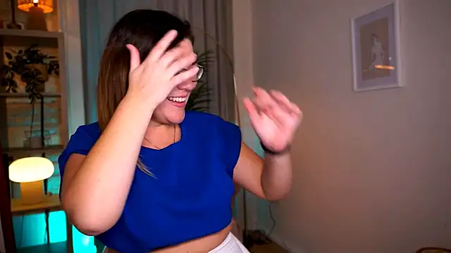 Snapshot of mrs_fllowerr chatting on November 6, 5:14 pm mrs fllowerr online show from November 6, 5:14 pm