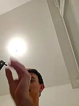 Snapshot of Chrisou73 chatting on March 25, 8:04 pm Chrisou73 online show from March 25, 8:04 pm