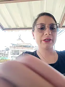 Mia-love-03 online show from November 30, 4:22 pm