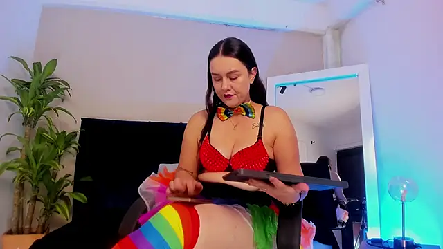 Iris Parkerr online show from October 31, 11:44 am