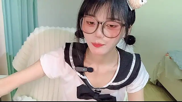 Snapshot of Ximei-O chatting on April 9, 2:33 pm Ximei-O online show from April 9, 2:33 pm