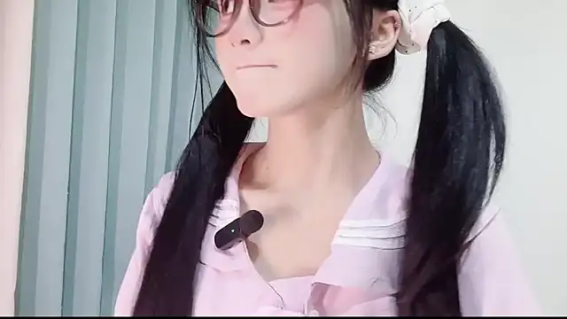 Snapshot of Ximei-O chatting on May 16, 12:37 pm Ximei-O online show from May 16, 12:37 pm