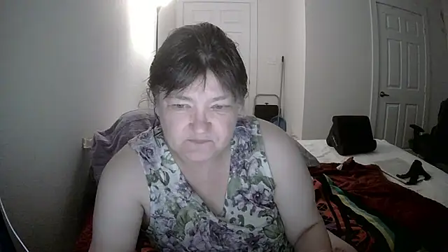 Snapshot of Buggy1965 chatting on March 13, 2:01 pm Buggy1965 online show from March 13, 2:01 pm