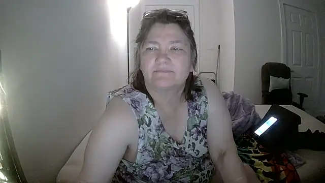 Snapshot of Buggy1965 chatting on March 15, 2:45 pm Buggy1965 online show from March 15, 2:45 pm