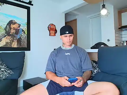 Marko Toro   online show from September 22, 7:49 pm