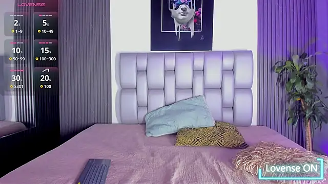 Ellis-Brown online show from October 21, 4:02 am