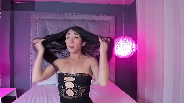 Snapshot of Mariana_Kalo chatting on October 8, 11:19 am Mariana Kalo online show from October 8, 11:19 am